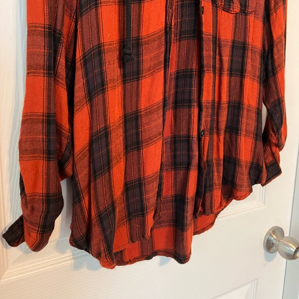 Hooded Flannel - Picture 2 of 7